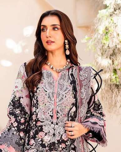 SHREE FABS D NO 3366