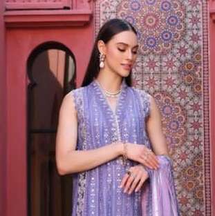 SANIYA TRENDZ D NO 25002