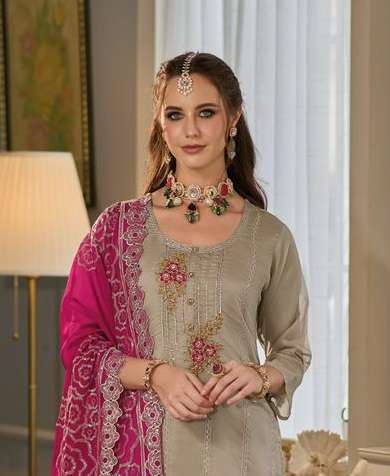 ZAVERI WOMAN BEAUTY KAHIRA