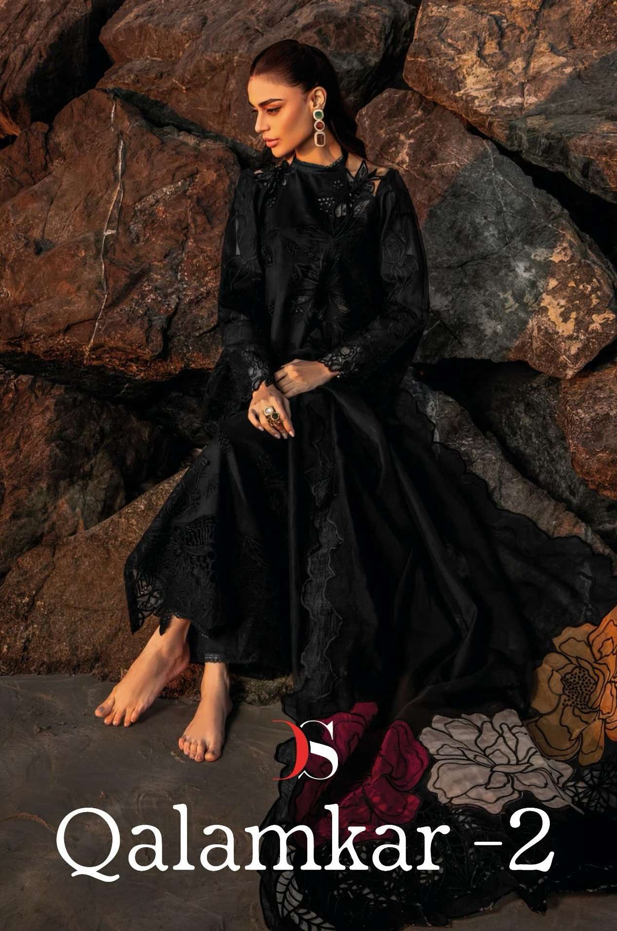 DEEPSY SUITS QALAMKAR LAWN 25 VOL 2