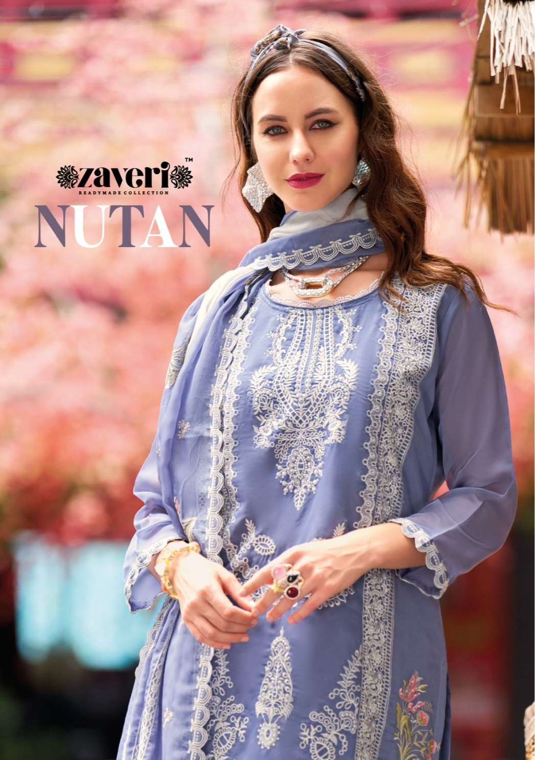 ZAVERI WOMAN BEAUTY NUTAN 