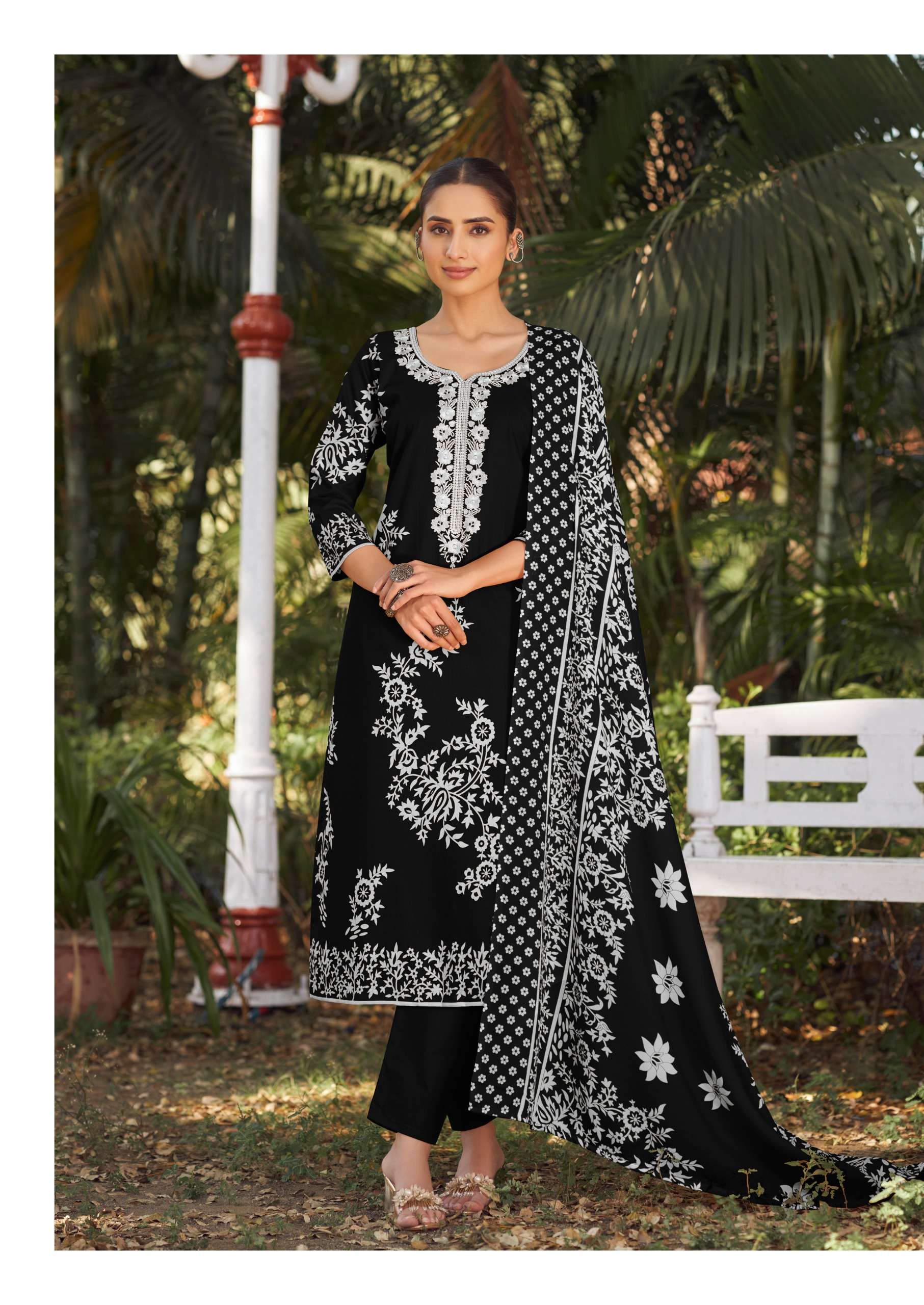 NISANKA LIFESTYLES AVATARA VOL 2  LAWN COTTON DIGITAL PRINT WITH FANCY WORK SUIT