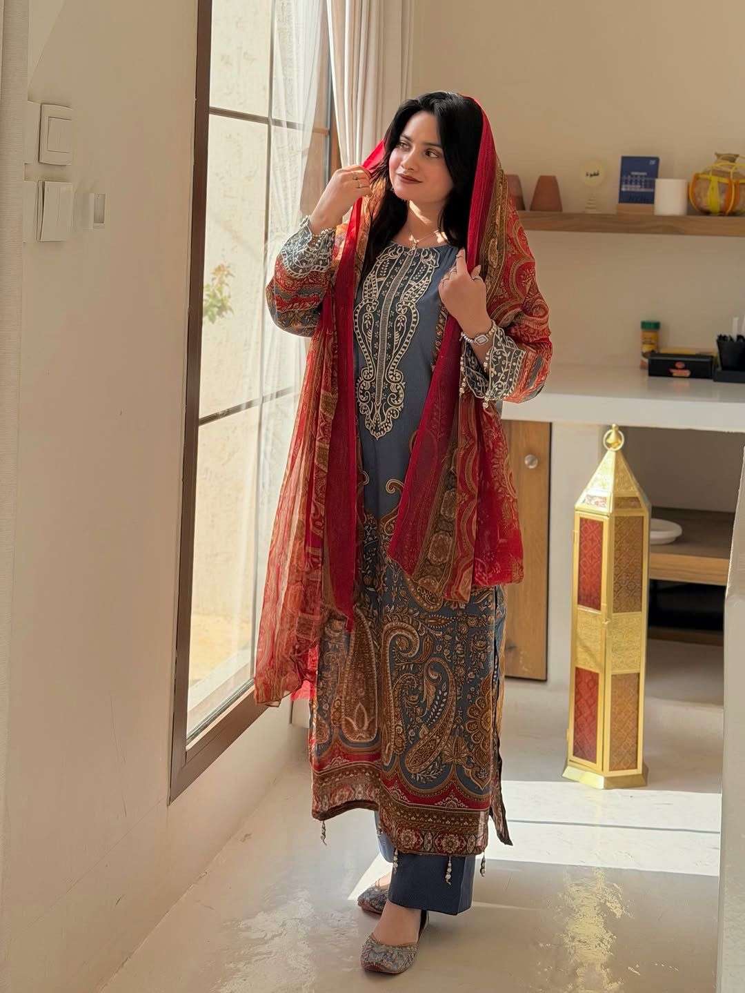 BE 467 CHINON PRINTED DESIGNER WORK PAKISTANI STYLE LADIES SUIT