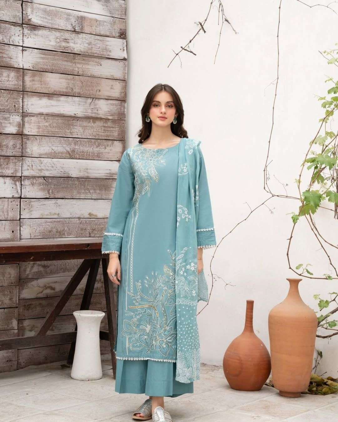 LG 1987 SILK SEQUENCE EMBROIDERY DESIGNER WORK TOP PANT WITH DUPATTA PAIR