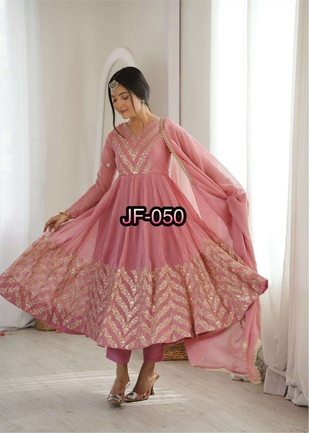 JF 050 SILK BEAUTIFUL DESIGNER LOOK ANARKALI STYLE GOWN PANT WITH DUPATTA SET 