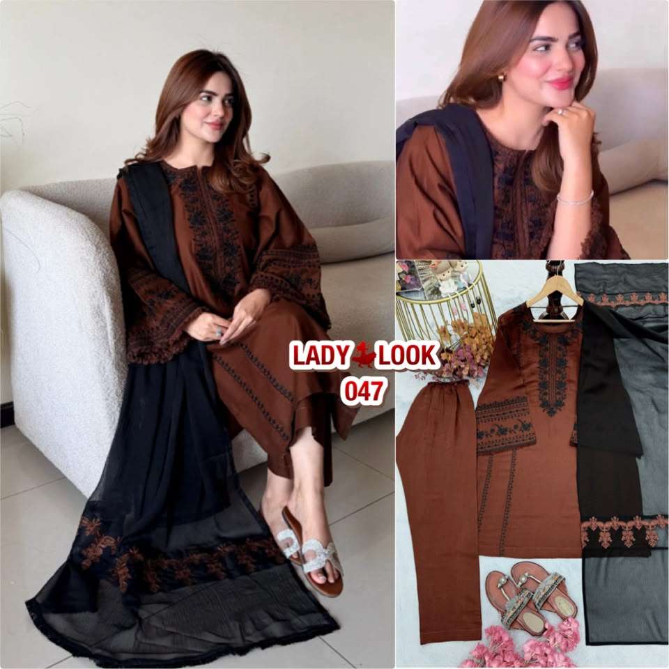 LADY LOOK 047 SILK FANCY PAKISTANI STYLE PARTY WEAR SUIT