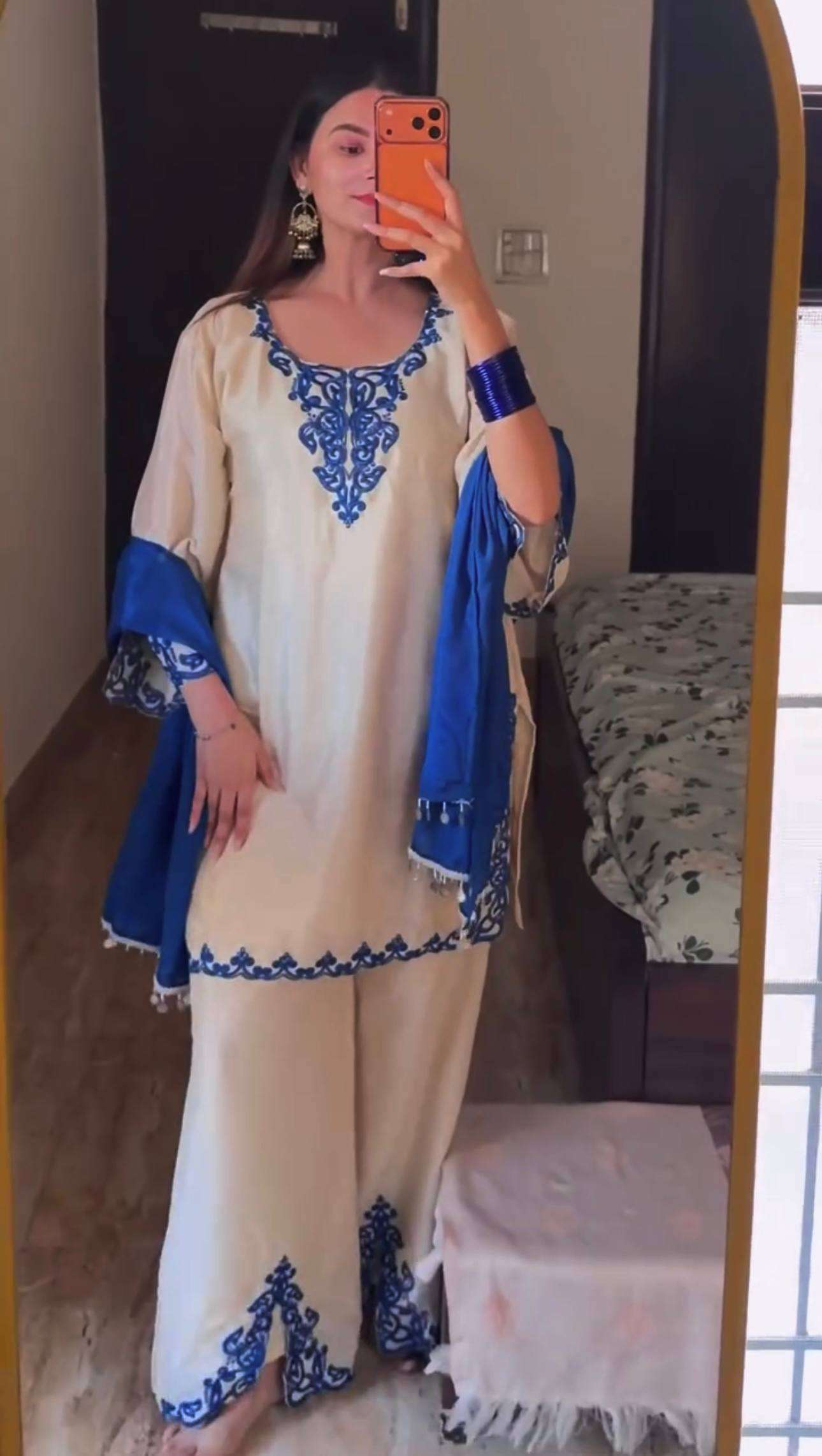 HK 1744 EMBROIDERY THREAD WORK DESIGNER WORK TOP PLAZZO AND DUPATTA SET 