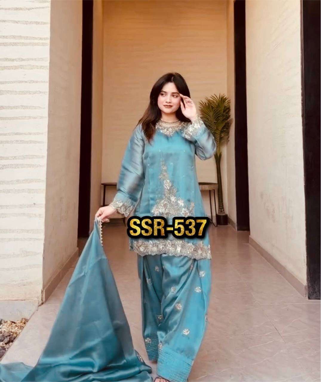 SSR 537 SILK BEAUTIFUL DESIGNER LOOK PARTY WEAR LADIES SUIT