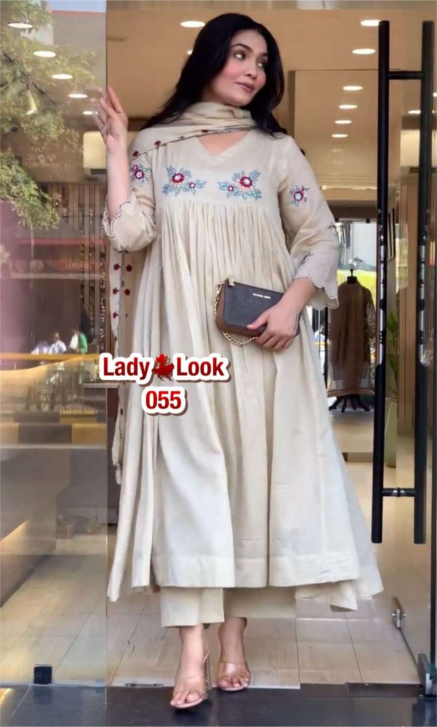 LADY LOOK 055 SILK PREETY LOOK DESIGNER ANARKALI KURTI PANT WITH DUPATTA SET 