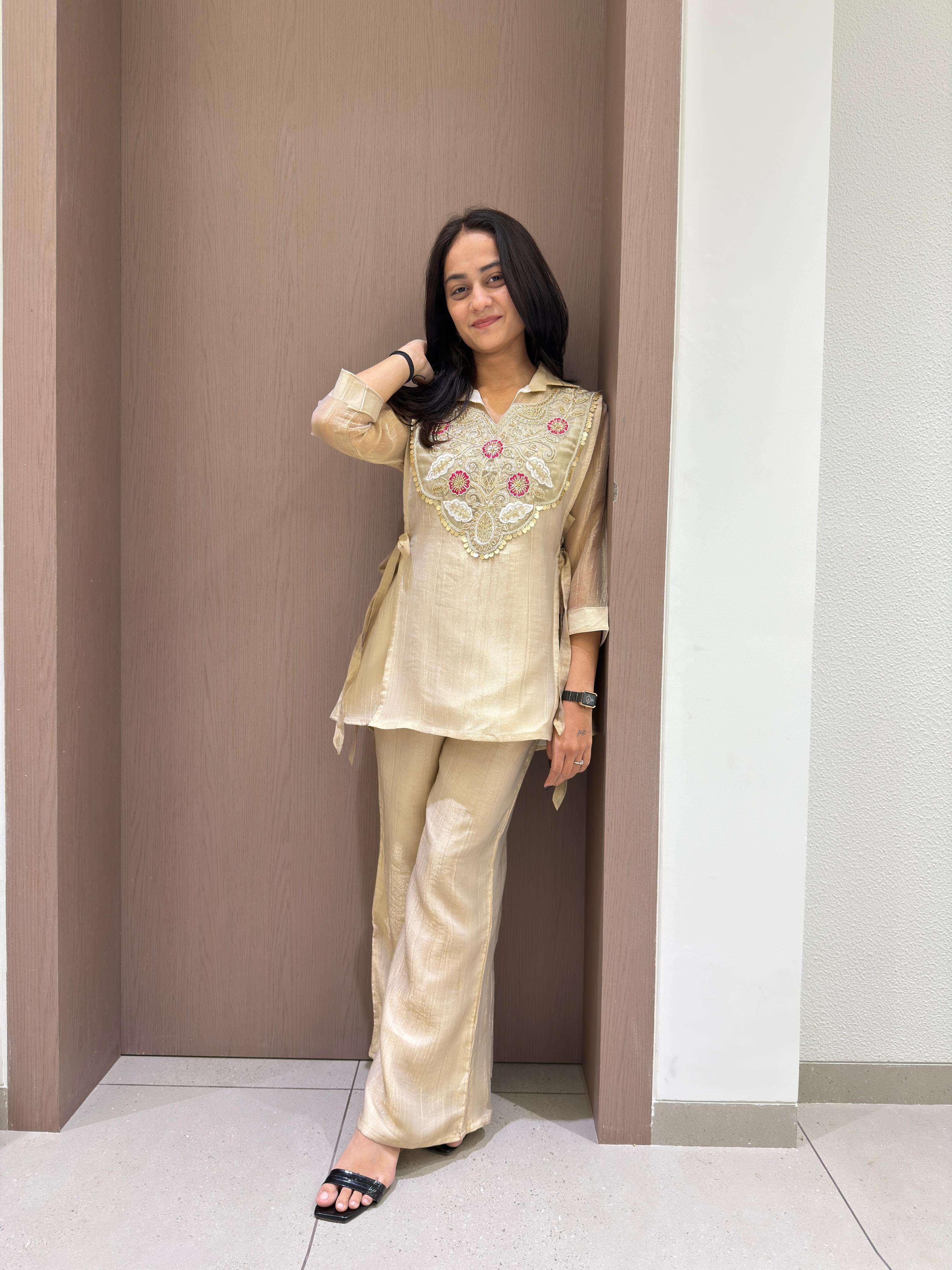 LM 34 SILK DESIGNER LOOK FUNCTION WEAR TOP PLAZZO AND SHRUGE COLLECTION 