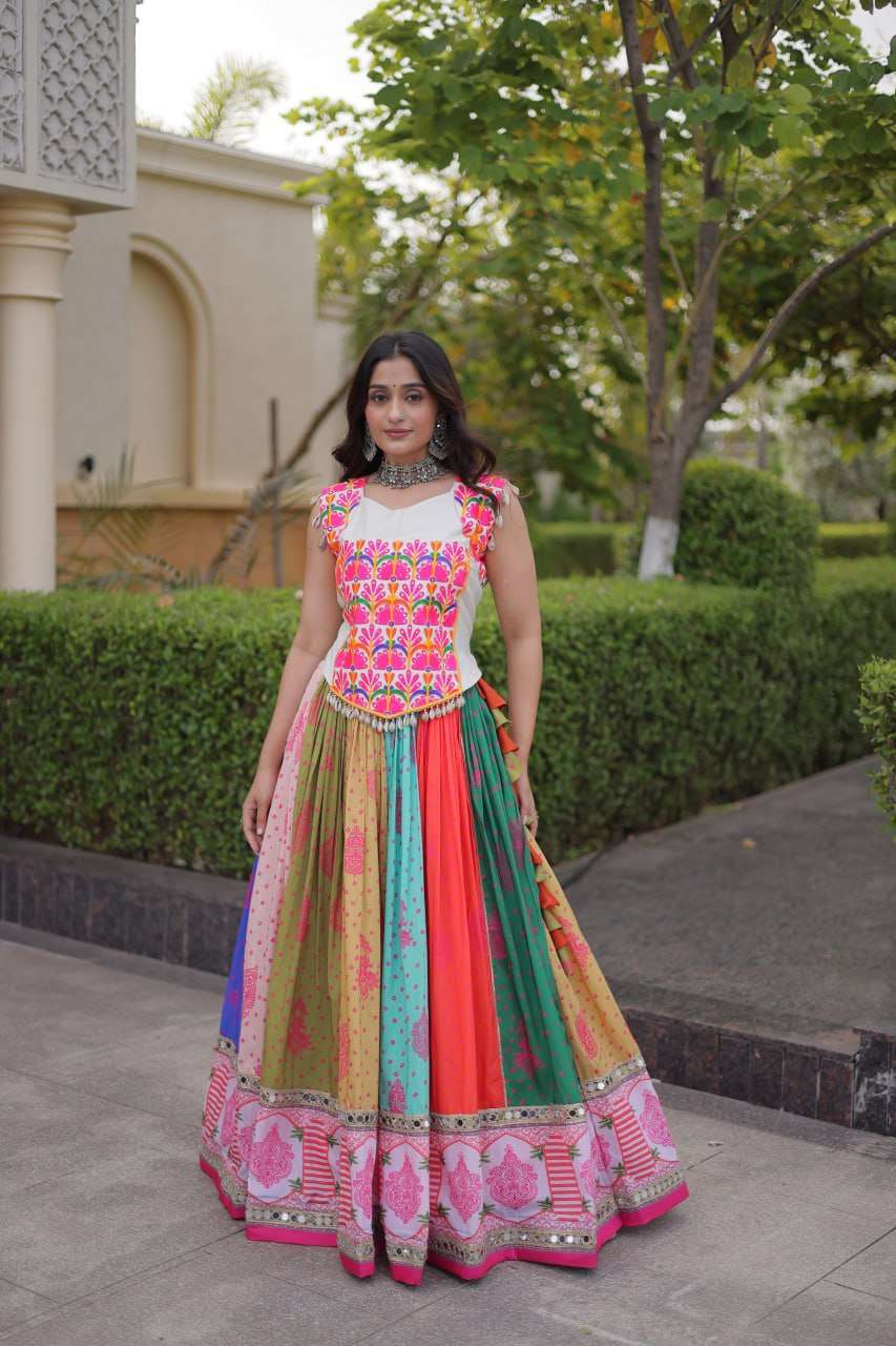 LW 7186 COTTON PRINTED MIRROR WORK DESIGNER NAVRATRI WEAR LEHENGA CHOLI COLLECTION