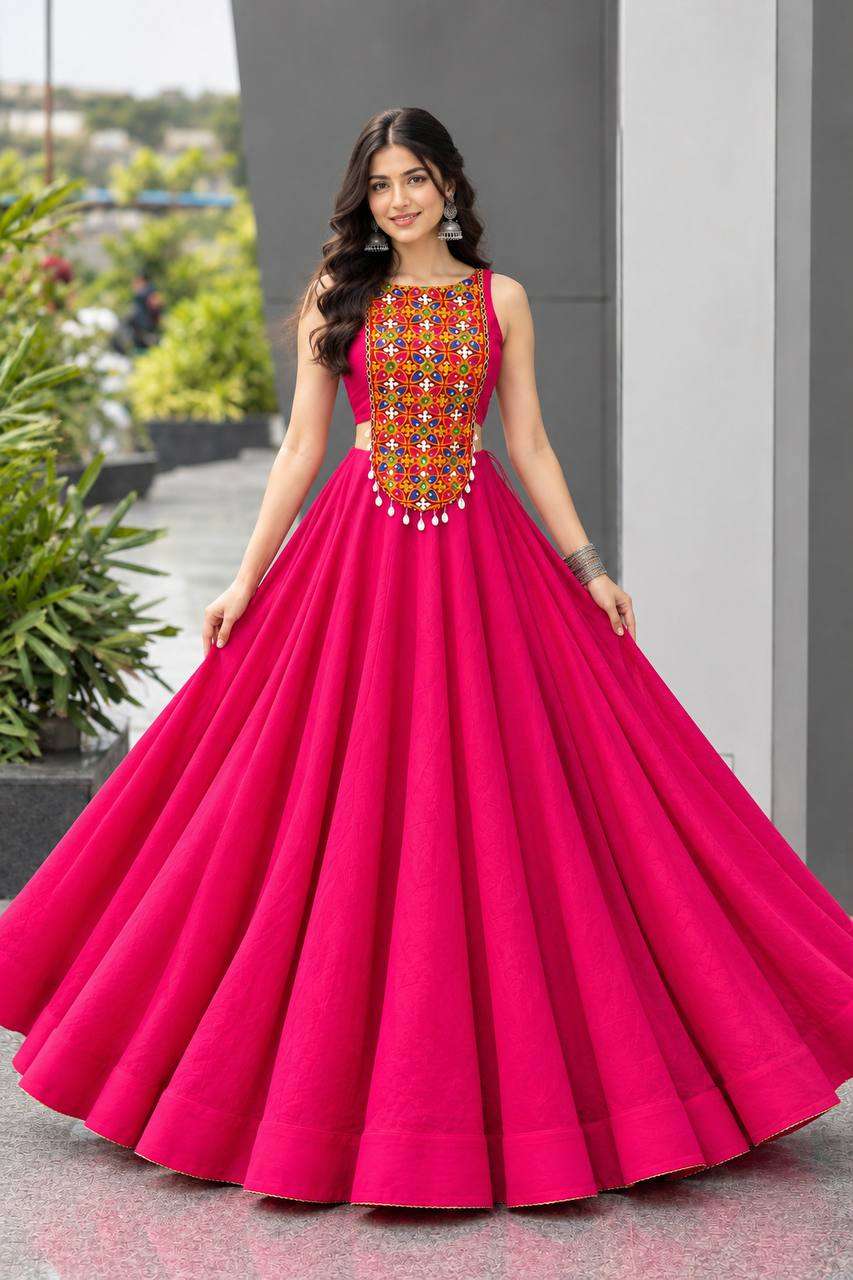SC 350 SILK MIRROR WORKED MODERN LOOK DESIGNER NAVRATRI WEAR LEHENGA CHOLI 