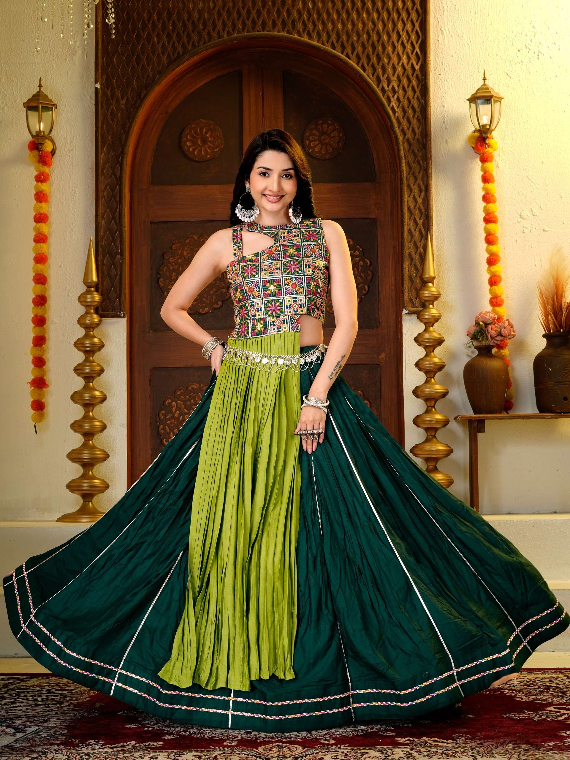 KD 17 COTTON MIRROR WORK DESIGNER NAVRATRI FESTIVE WEAR LEHENGA CHOLI 