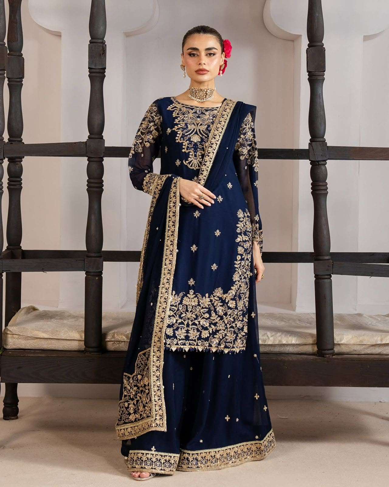 LG 2061 SILK HEAVY DESIGNER LOOK WEDDING SEASON WEAR LADIES SUIT 