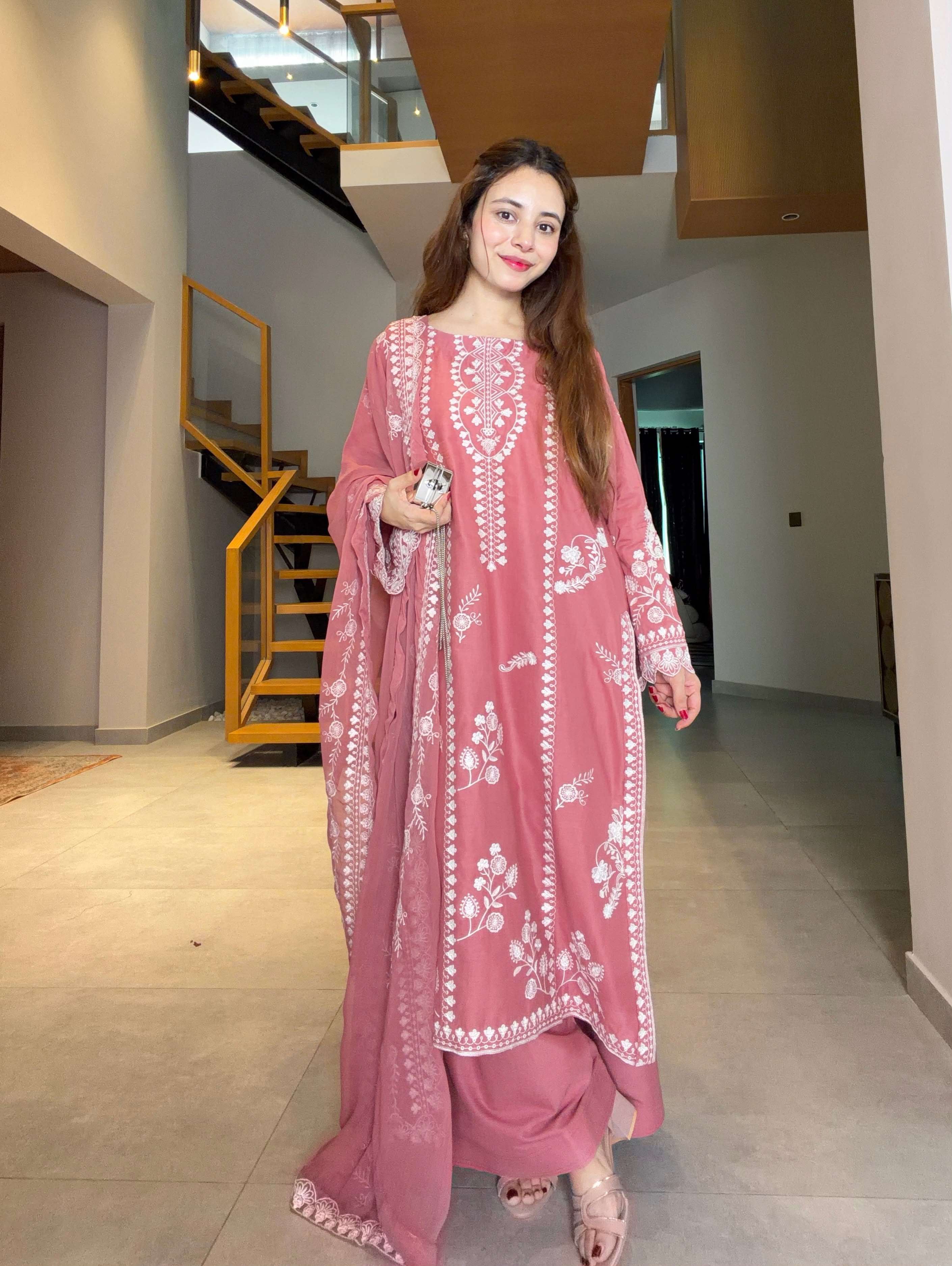 LG 2151 CHANDERI SILK BEAUTIFUL PAKISTANI STYLE KURTI PANT WITH  DUPATTA SET 