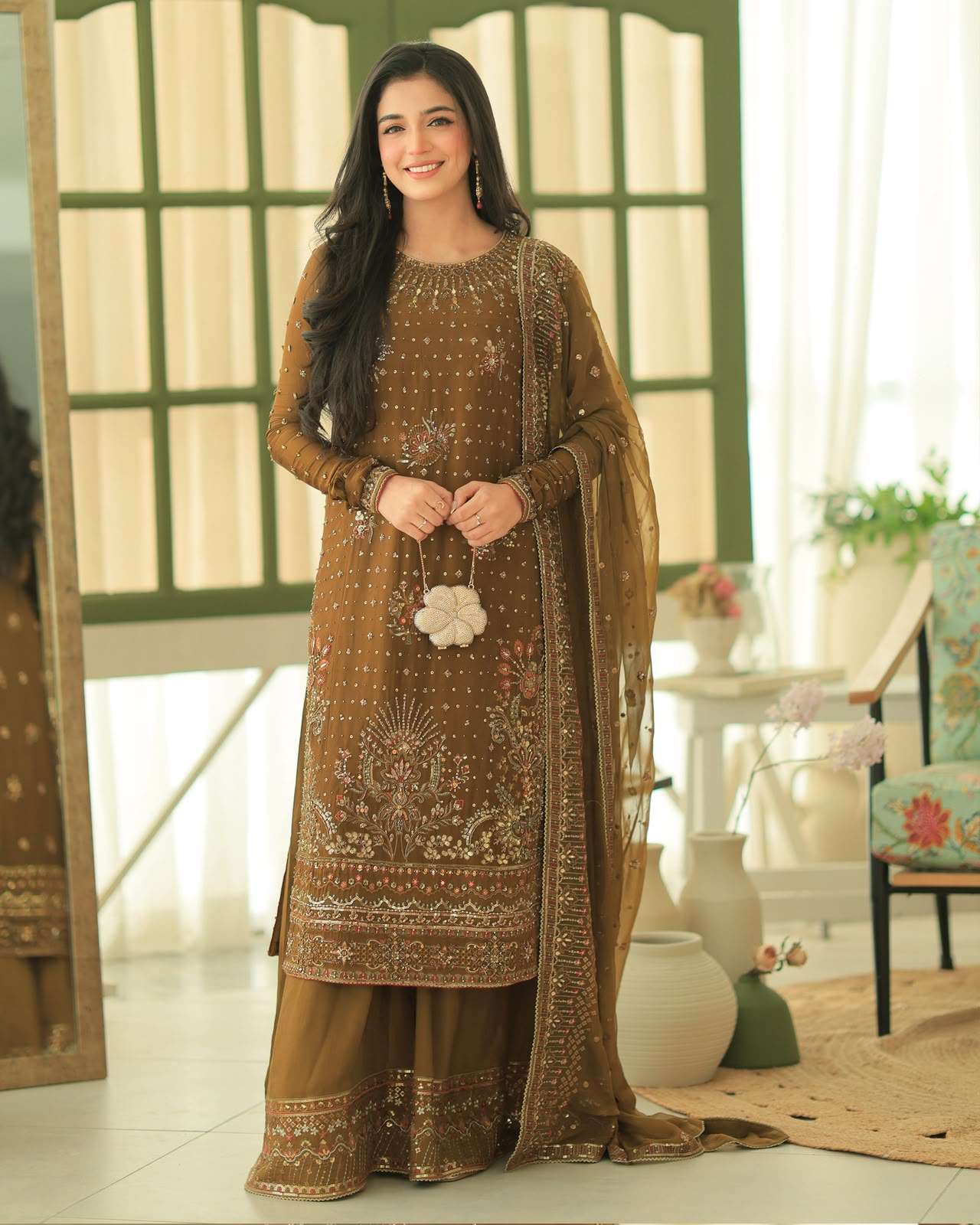LG 2159 GEORGETTE SEQUENCE EMBROIDERY DESIGNER WORK FESTIVE WEAR LADIES SUIT