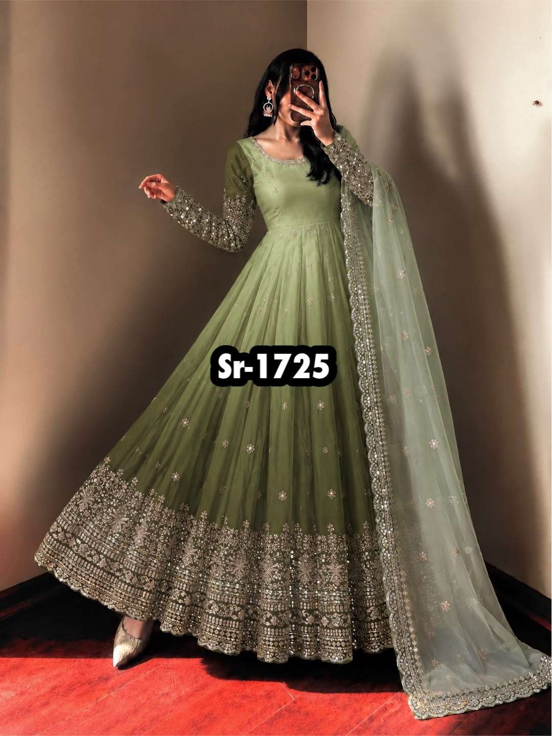 SR 1725 SHADED GEORGETTE FABRIC BEAUTIFUL DESIGNER LOOK PARTY WEAR ANARKALI GOWN STYLE SUIT 