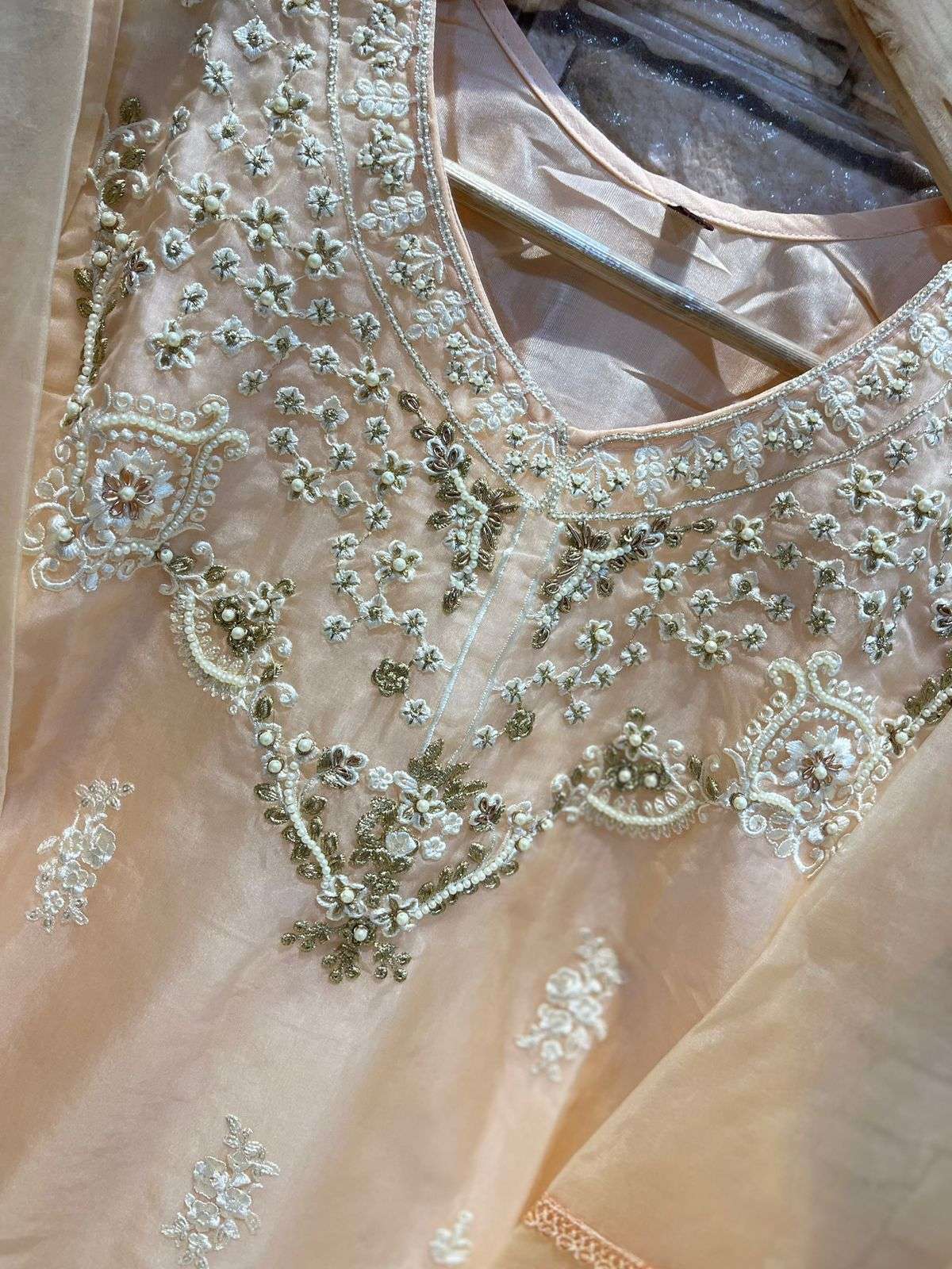 DEEPSY SUITS D NO 239