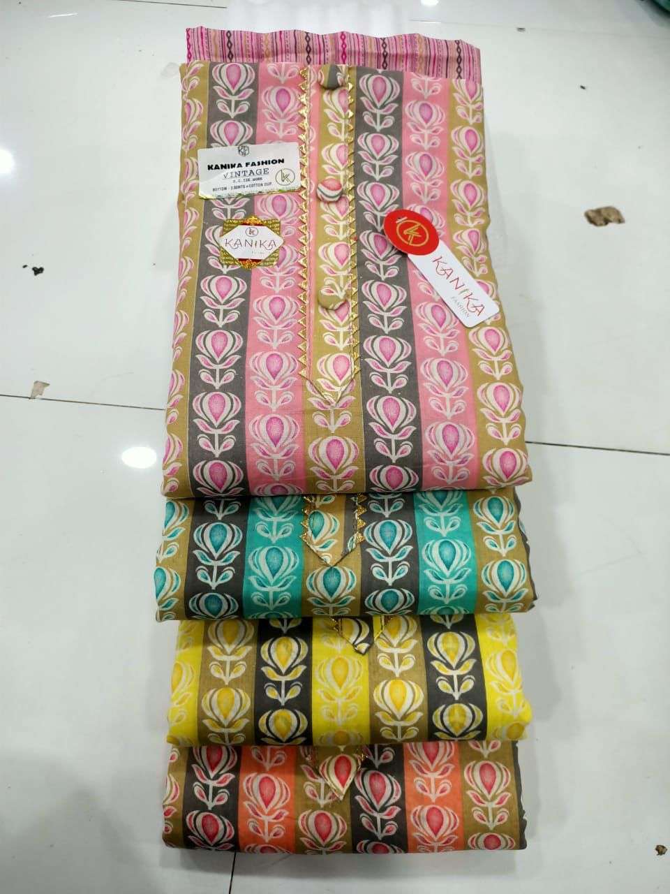 KANIKA FASHION VINTAGE