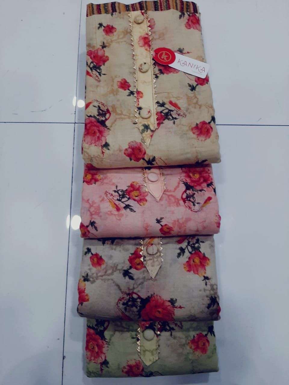 KANIKA FASHION VINTAGE