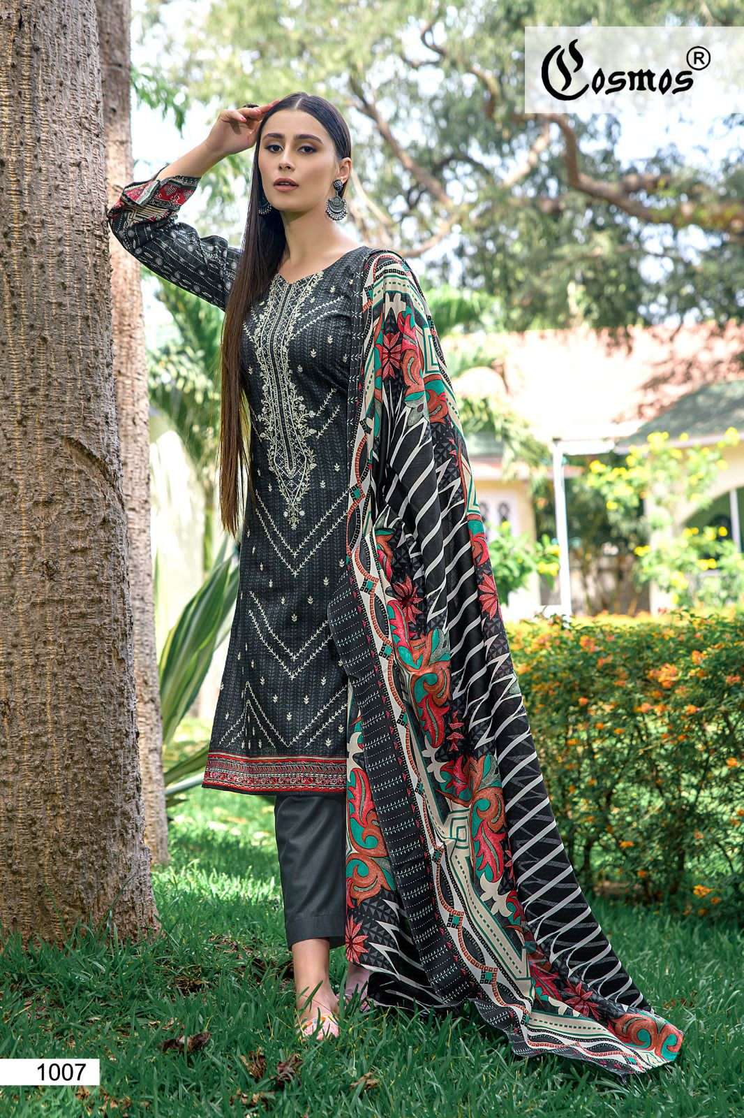 COSMOS FASHION NOOR EMBROIDERED