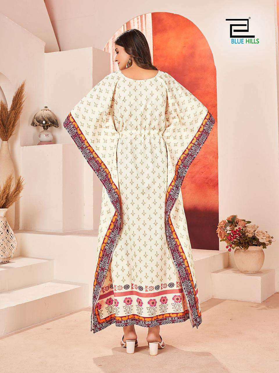 BLUE HILLS STARE VOL 25