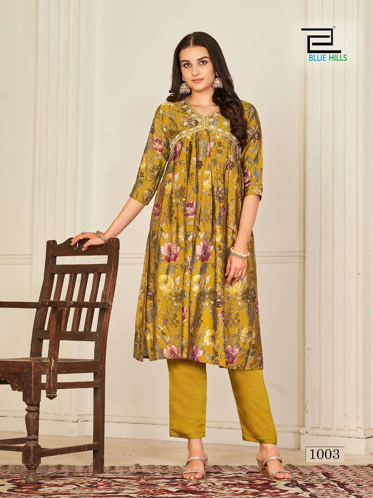 BLUE HILLS SUHANA FLORAL