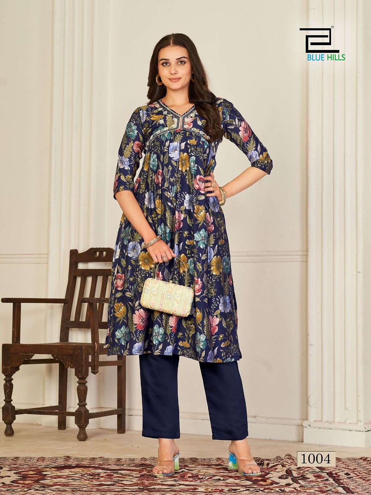BLUE HILLS SUHANA FLORAL
