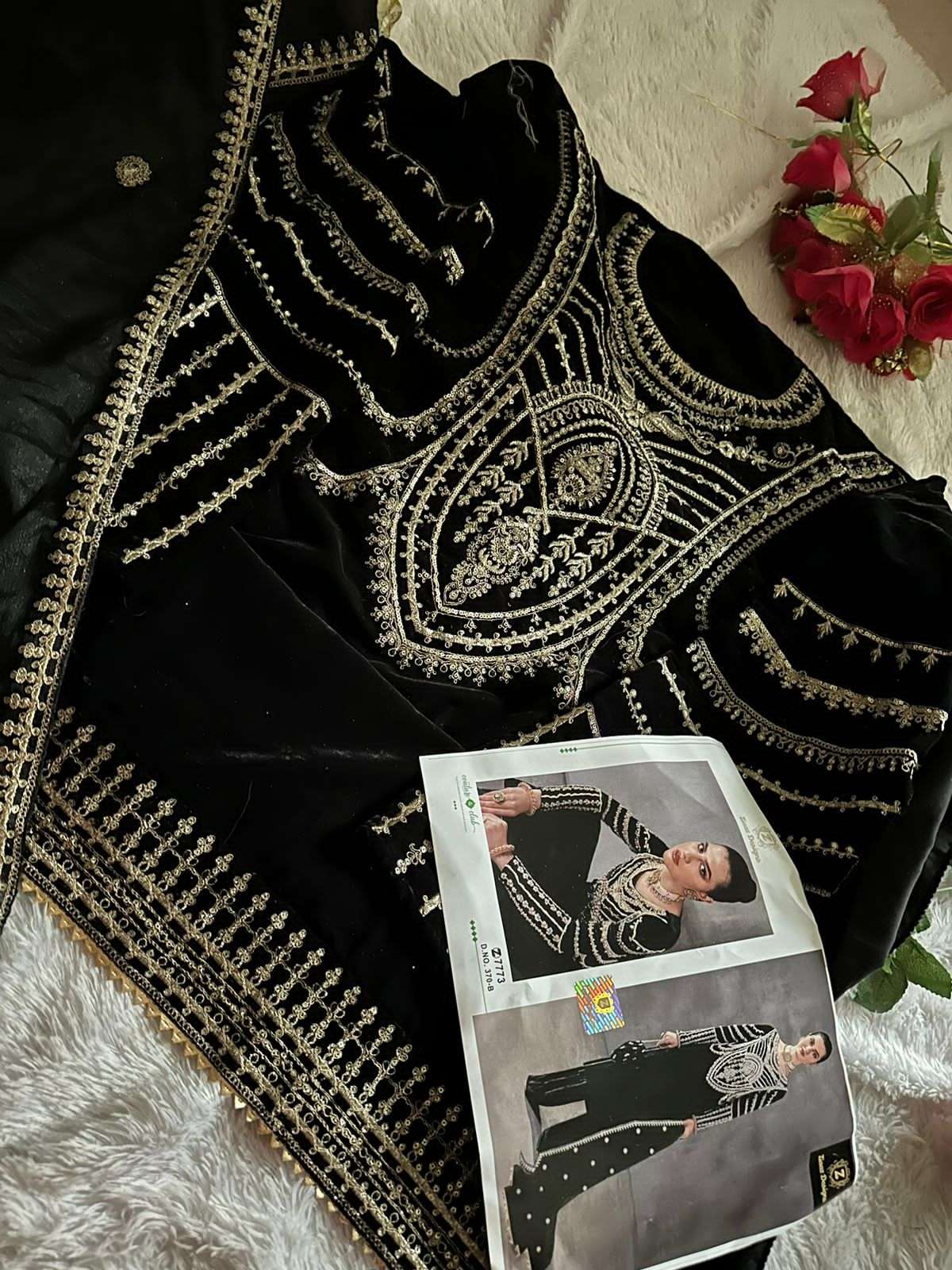 ZIAAZ DESIGNS CODE 370