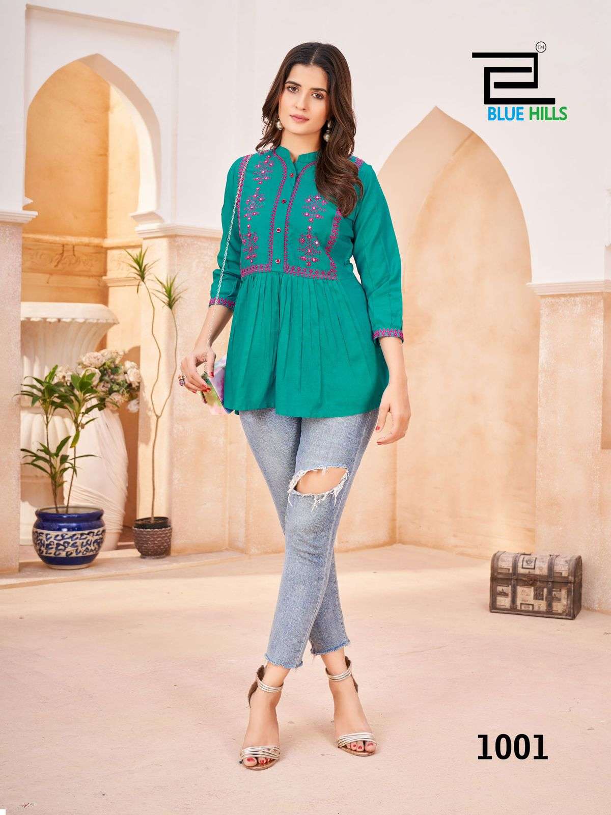 BLUE HILLS BLACK BERRY 