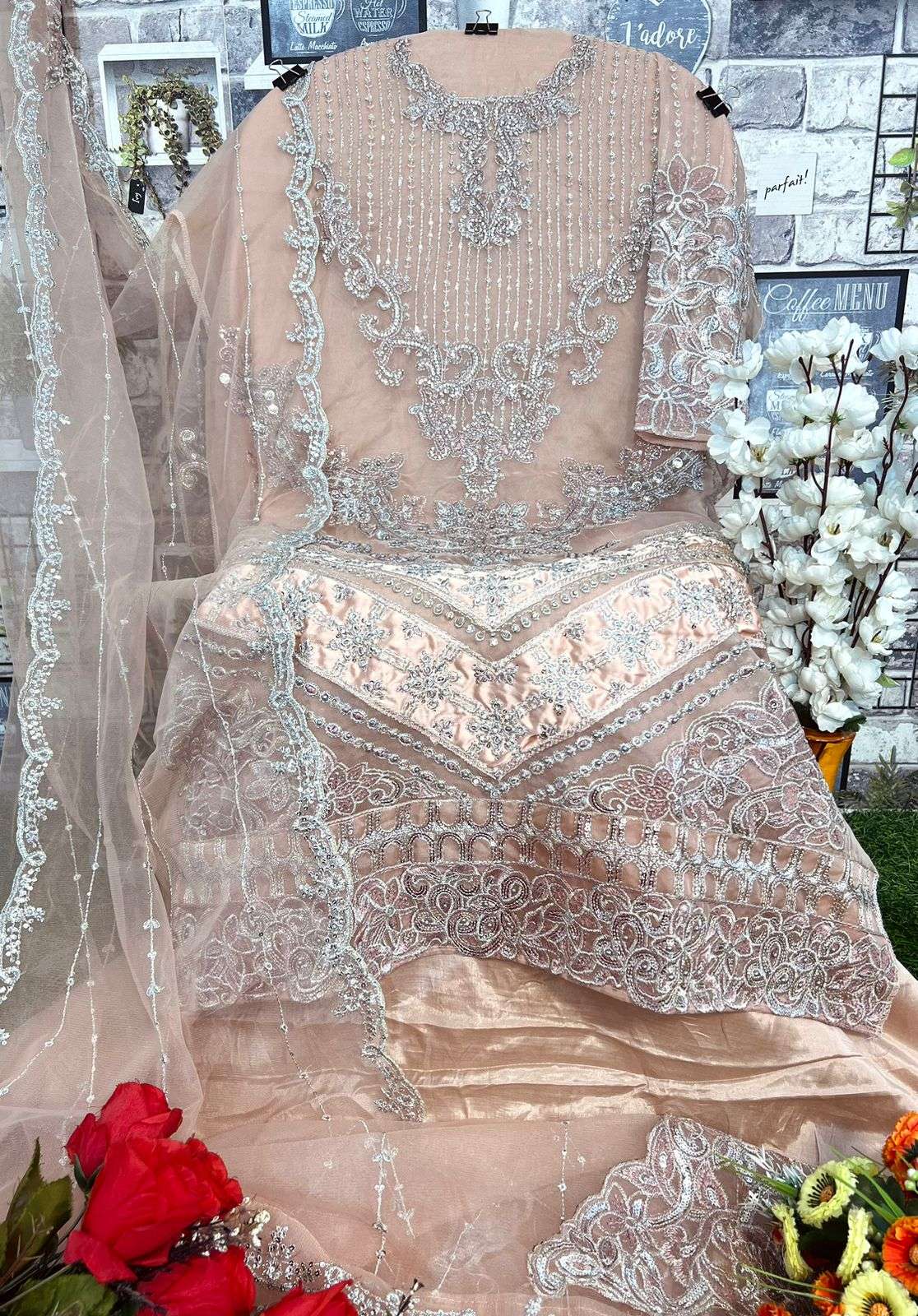 DEEPSY SUITS D NO 2074