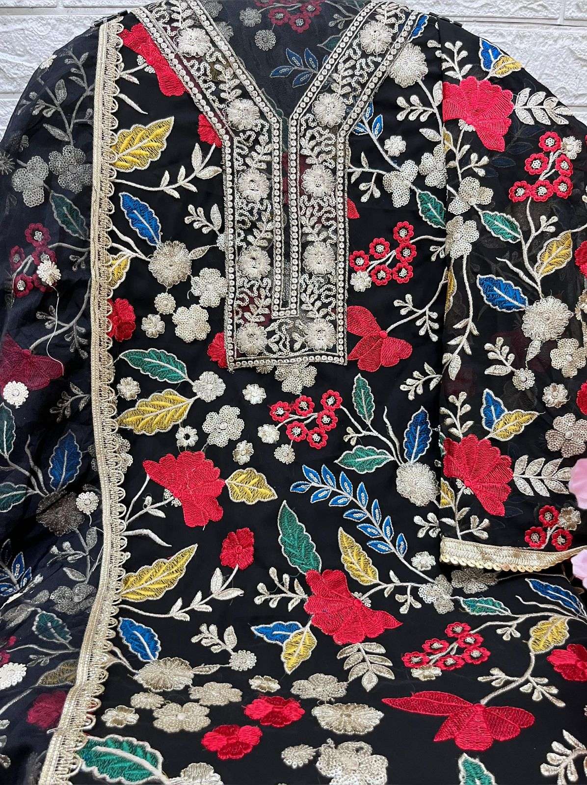 ADAN LIBAS D NO 7048