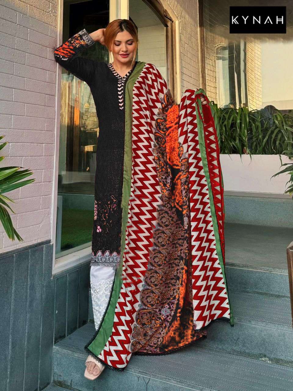 KYNAH MARIA B RED ROSE D NO 2156
