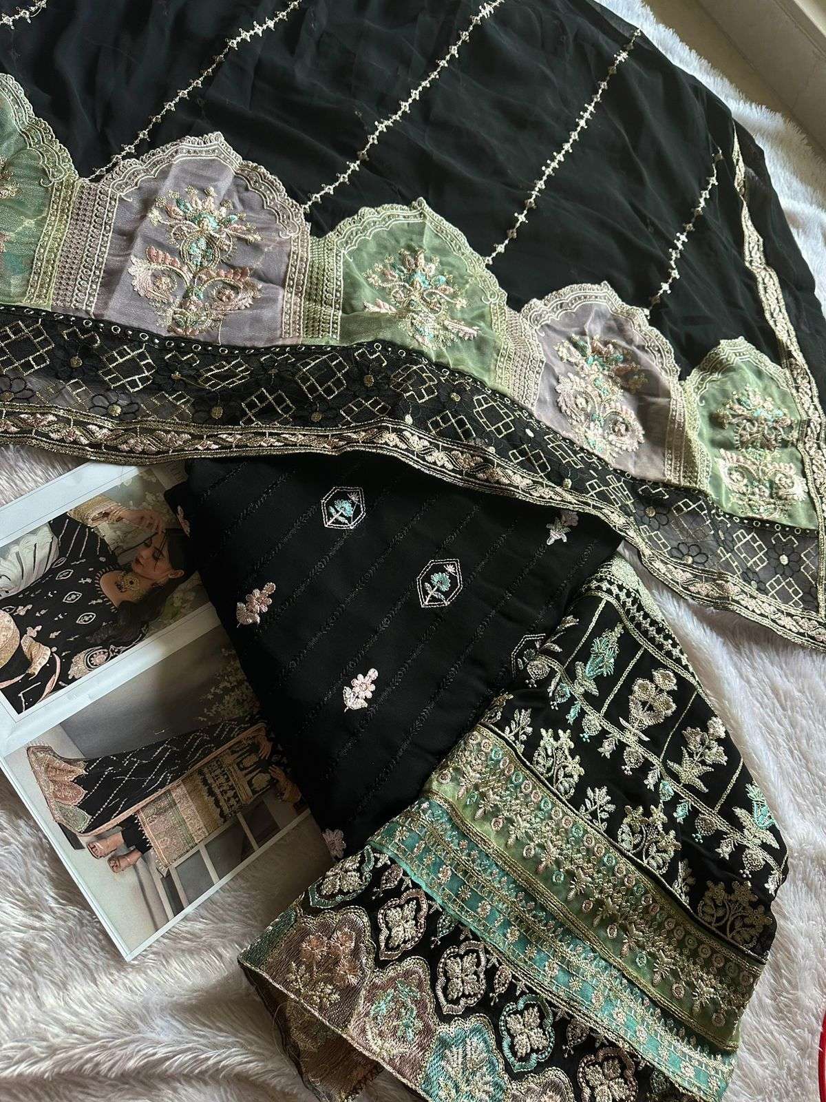 MEHBOOB TEX D NO 4001