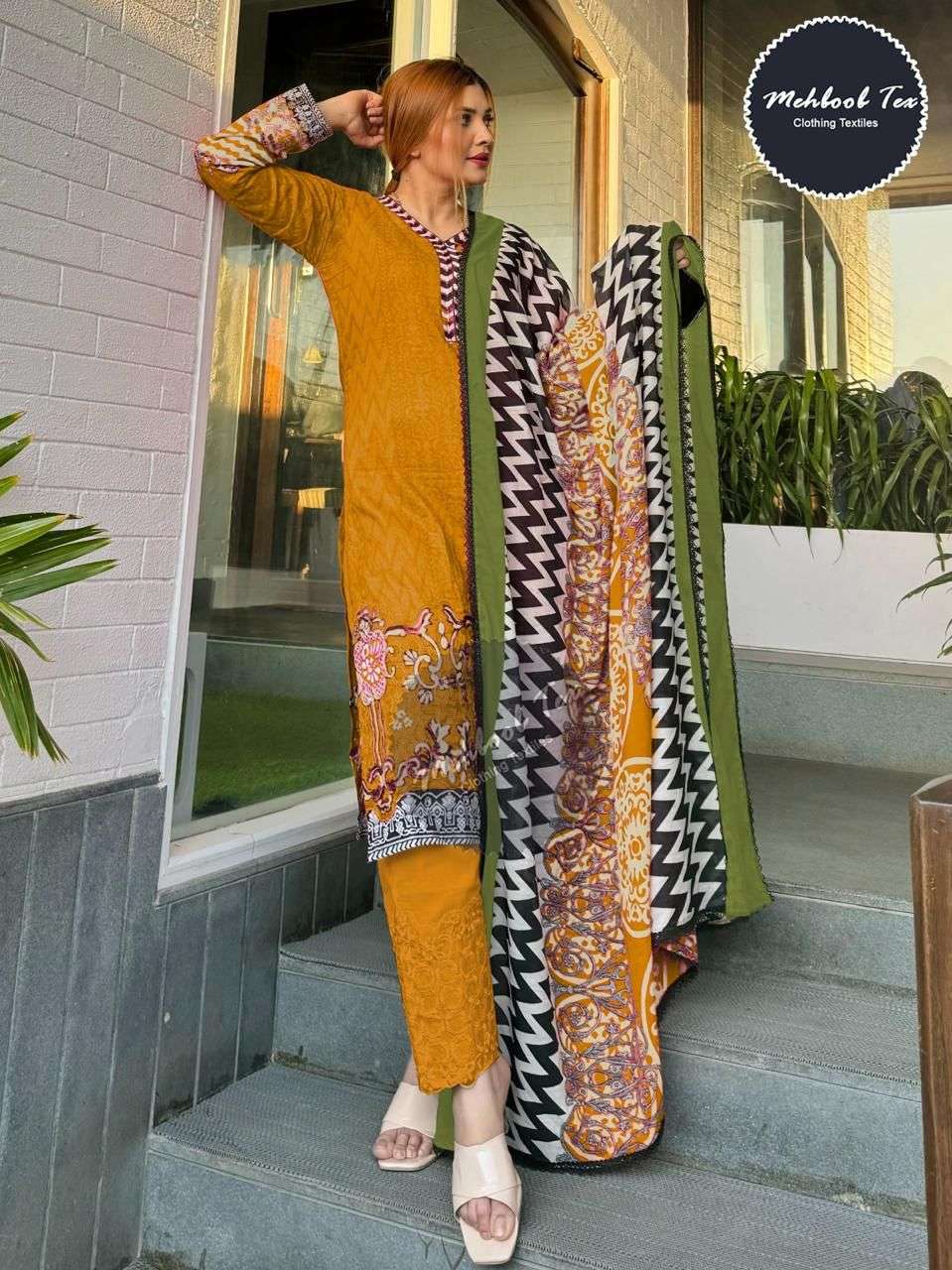 MEHBOOB TEX MARIA B RED ROSE D NO 1272 D & E 