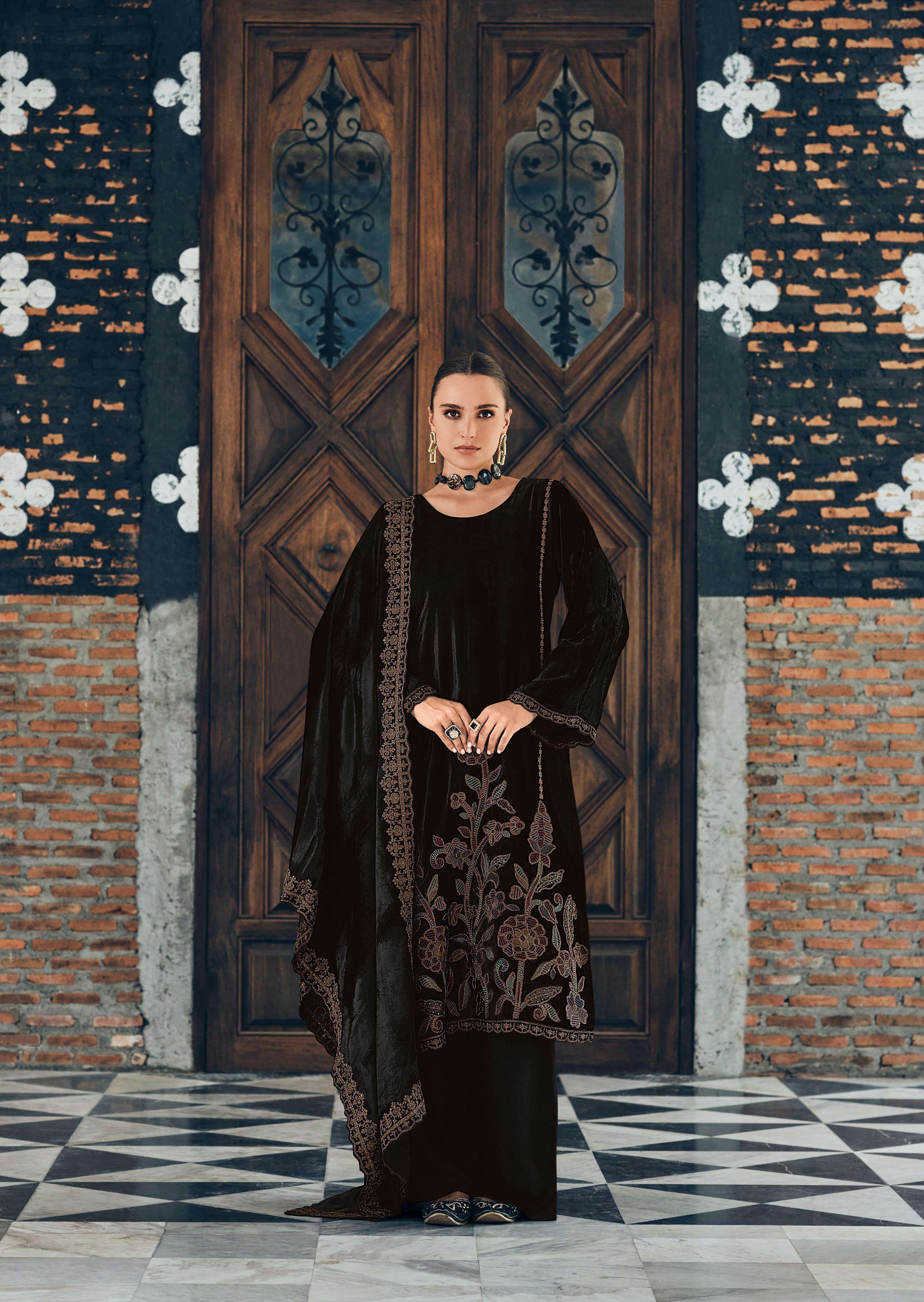 DEEPSY SUITS GULL JEE NOOR E FIZA