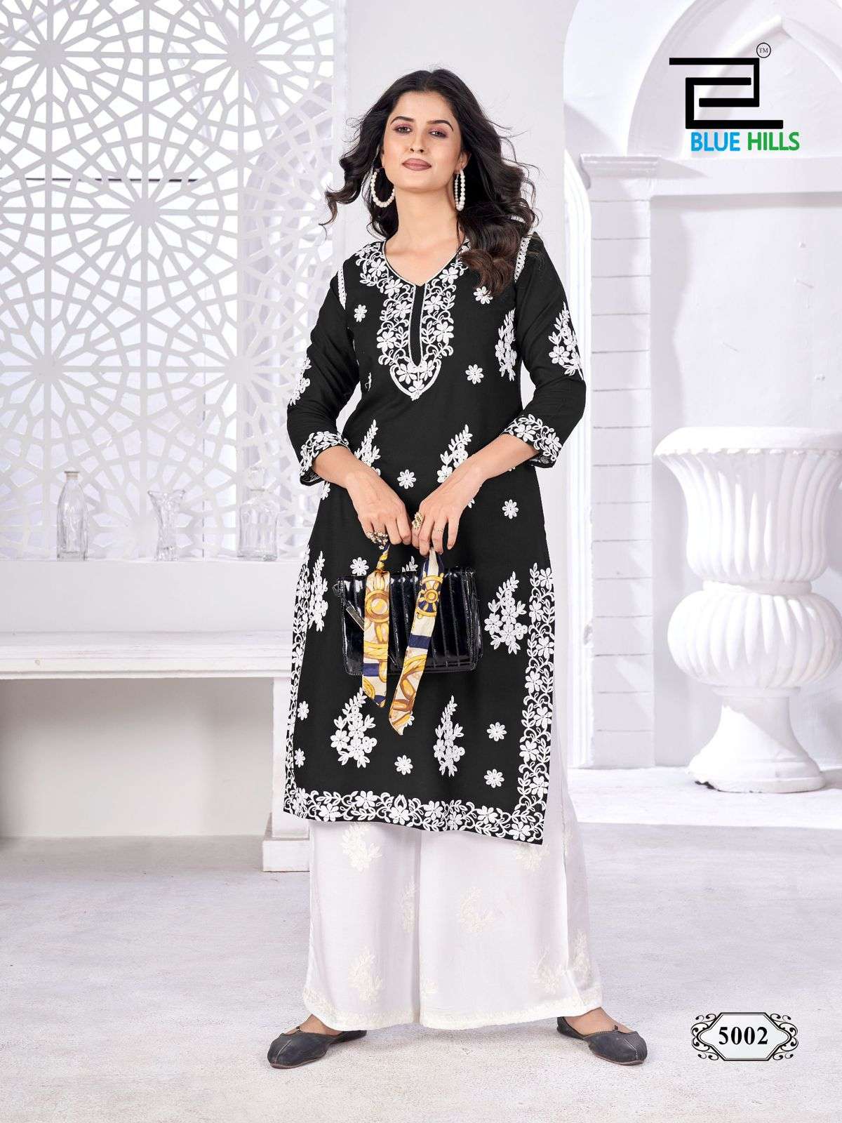 BLUE HILLS VICTORIA VOL 5