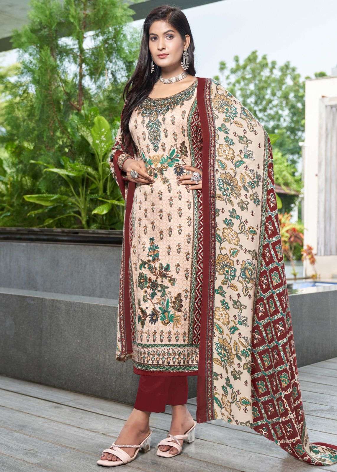 ROLI MOLI CREATION SHAHIN 