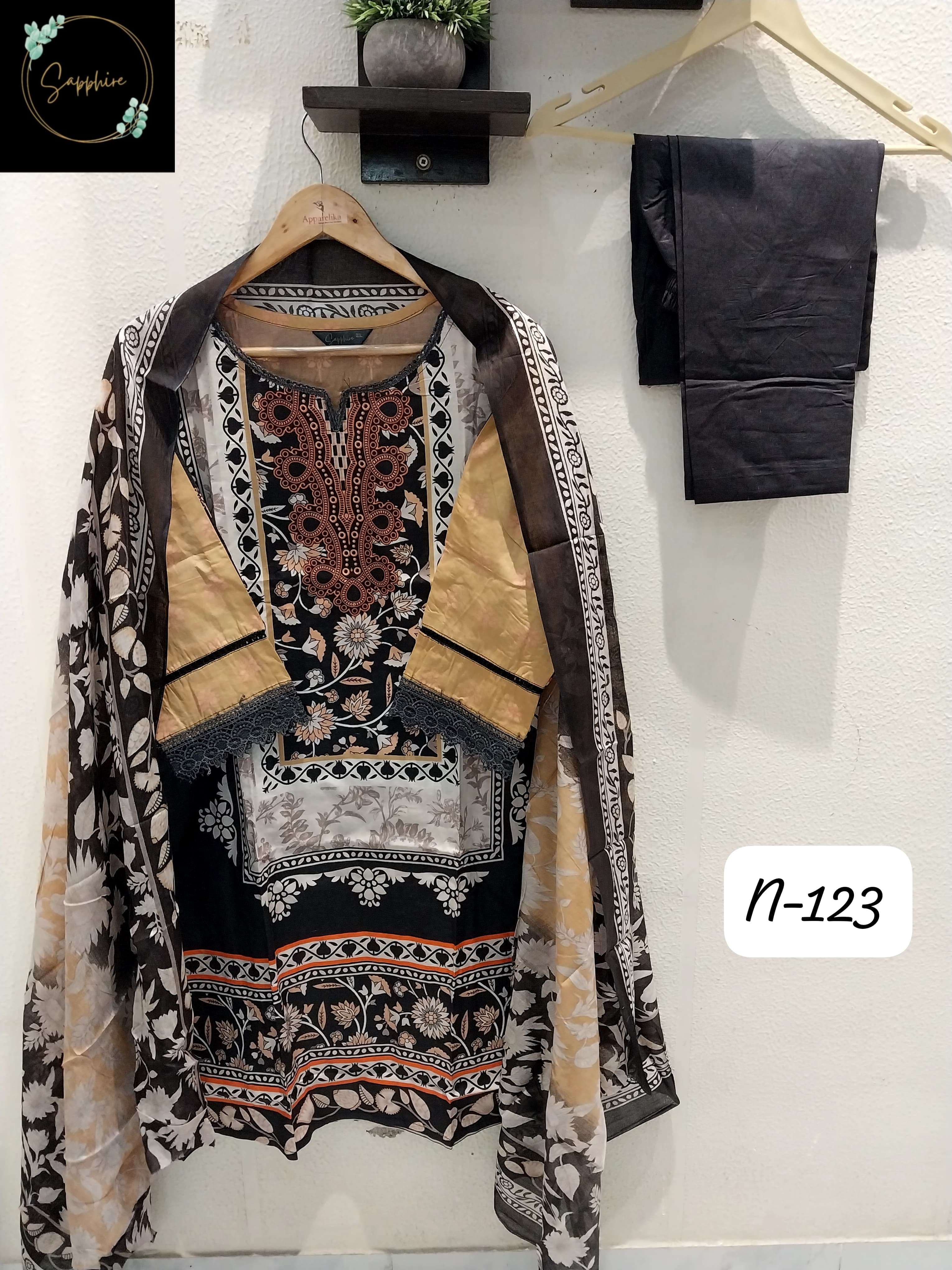 SAPPHIRE AGHA NOORAIN N 123 