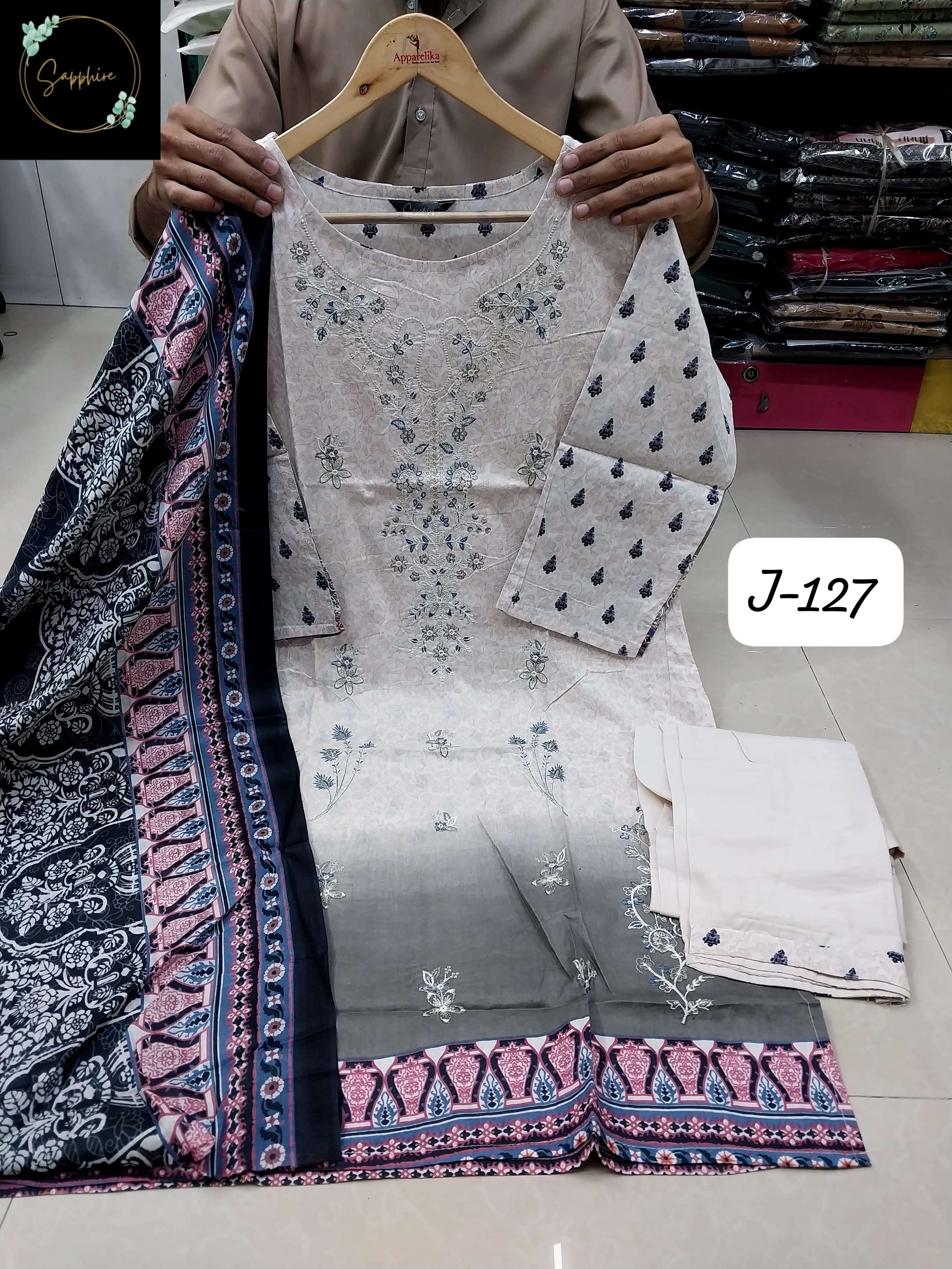 SAPPHIRE JAZMIN J 127 