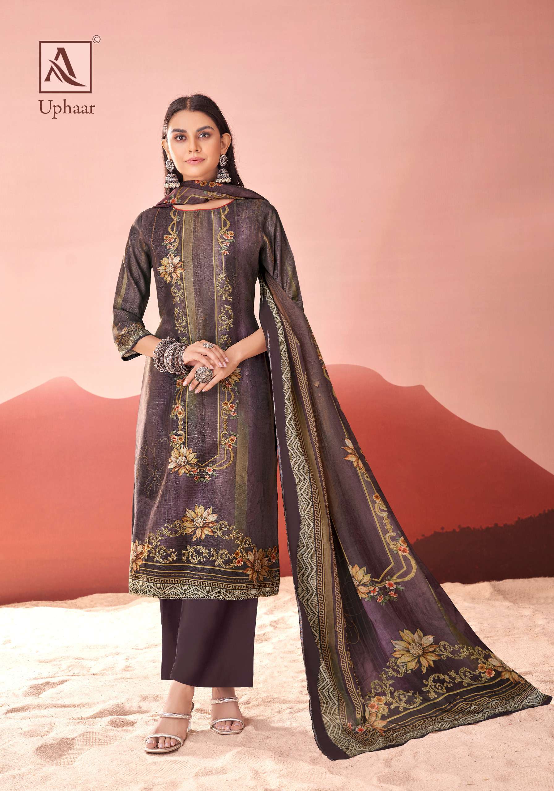 ALOK SUITS UPHAAR