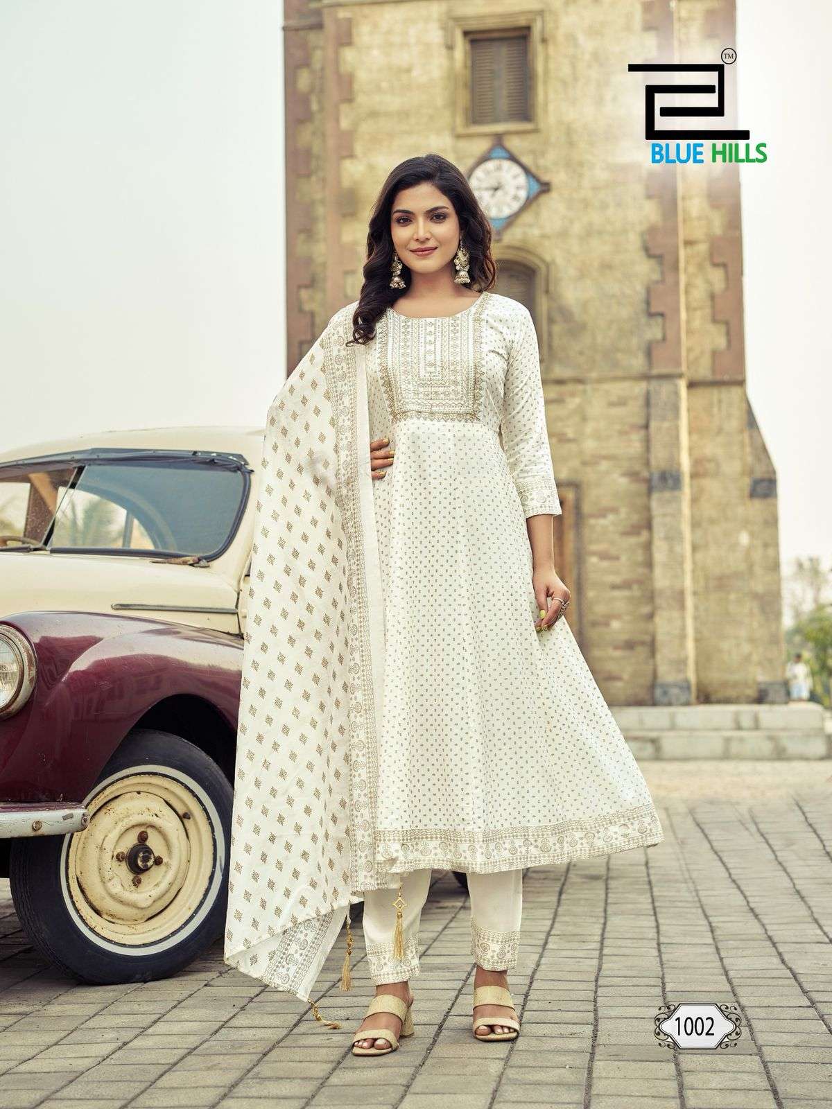 BLUE HILLS  AURELIA NX 