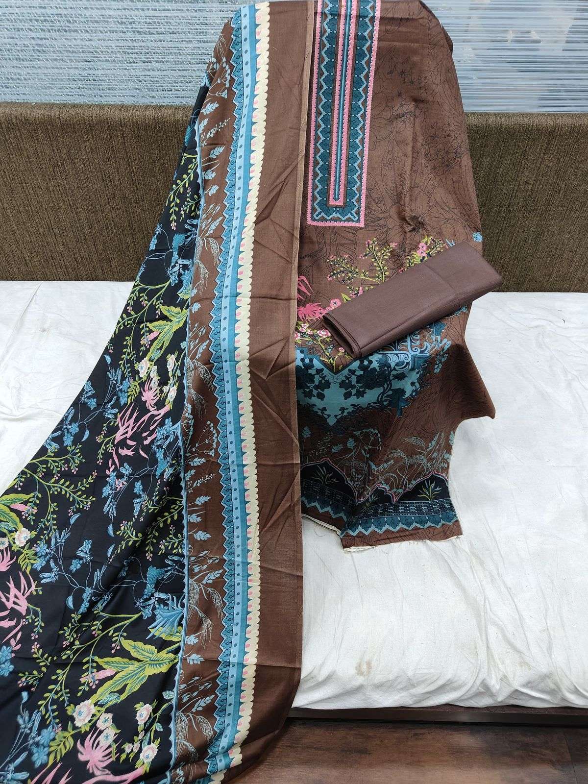 ZS TEXTILE SIGNATURES VOL 1