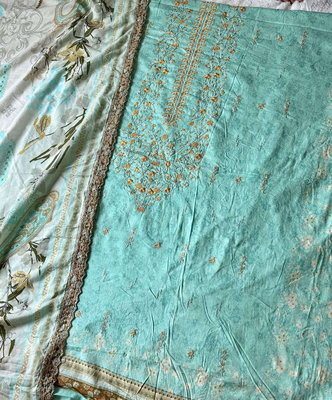 JIHAN CRAFTED ELEGANCE