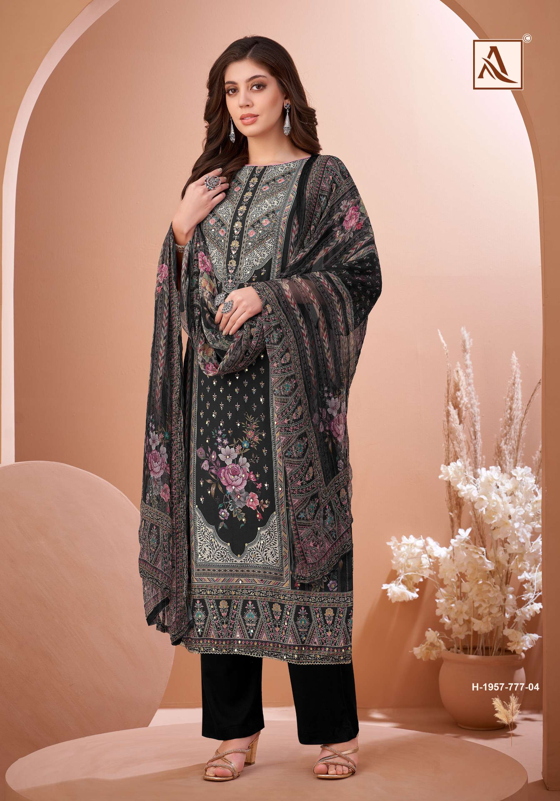 ALOK SUITS BLACK MIRROR 