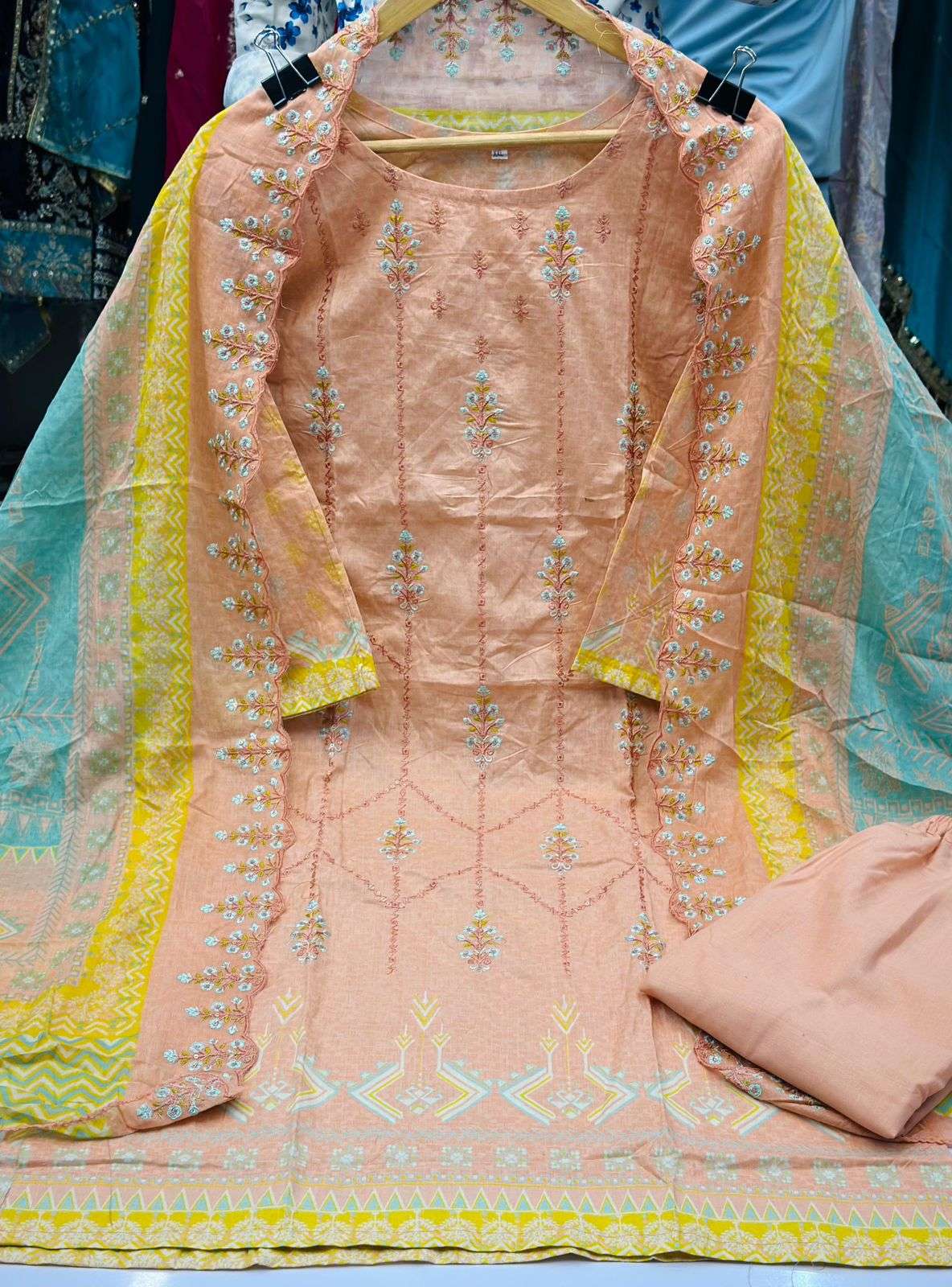 JIHAN BIN SAEED VOL 14 READY MADE LAWN COLLECTION 