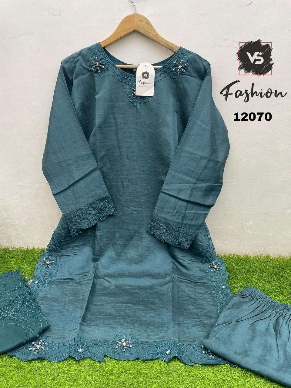 VS FASHION D NO 12070 