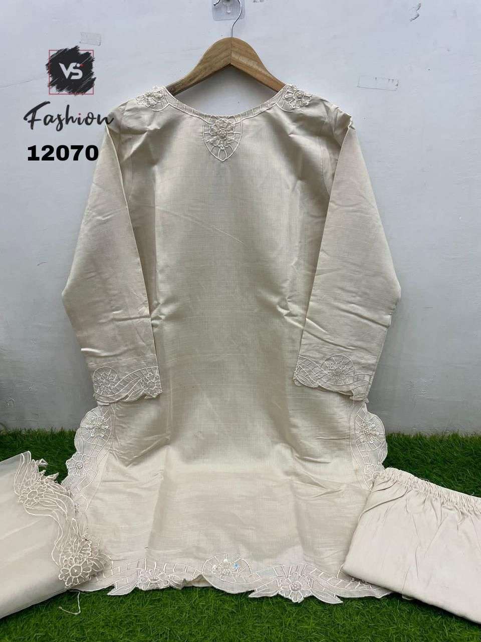 VS FASHION D NO 12070 