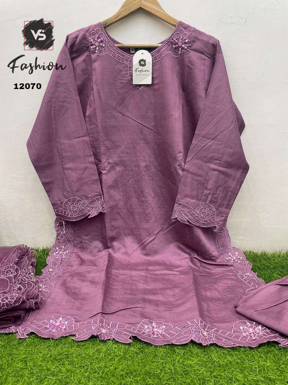 VS FASHION D NO 12070 