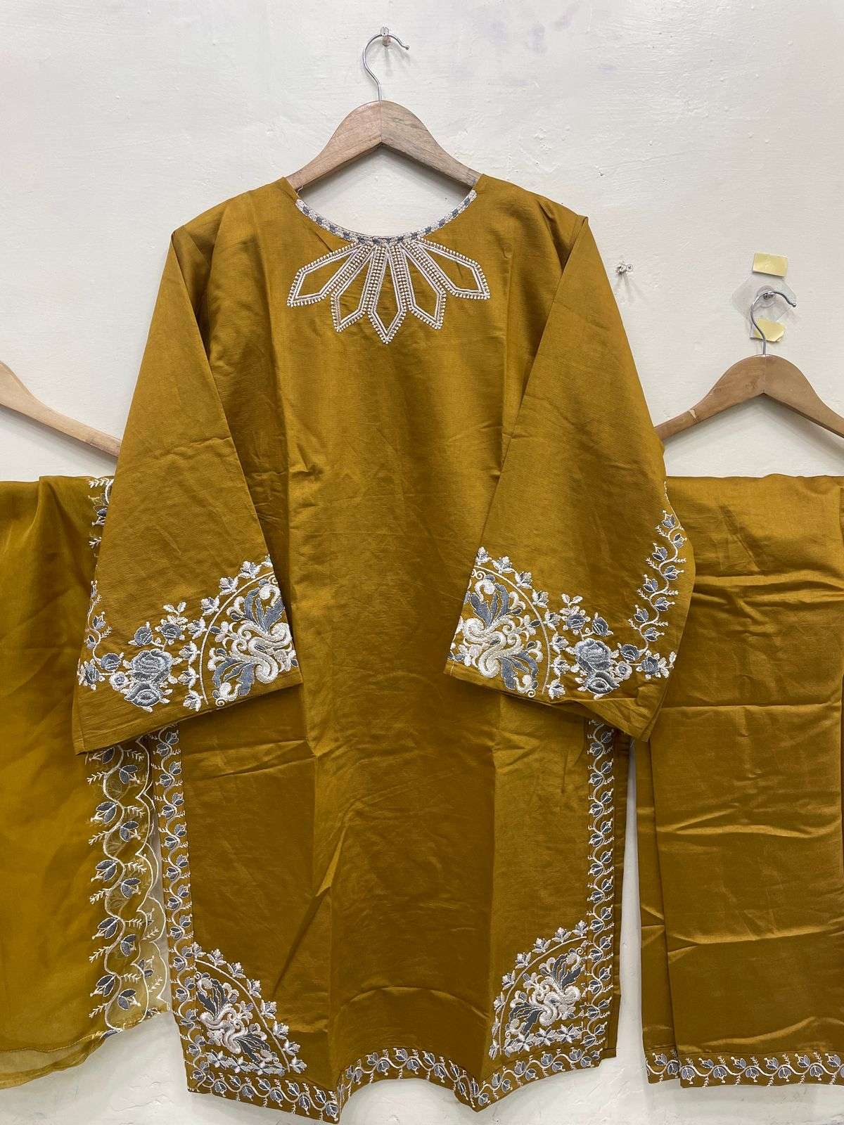 VS FASHION D NO 12092